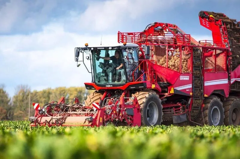 Ile trzeba zapłacić za kombajn do buraków z silnikiem na ropę?