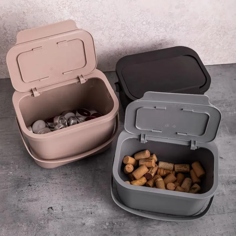 Co wrzucać do bioodpadów